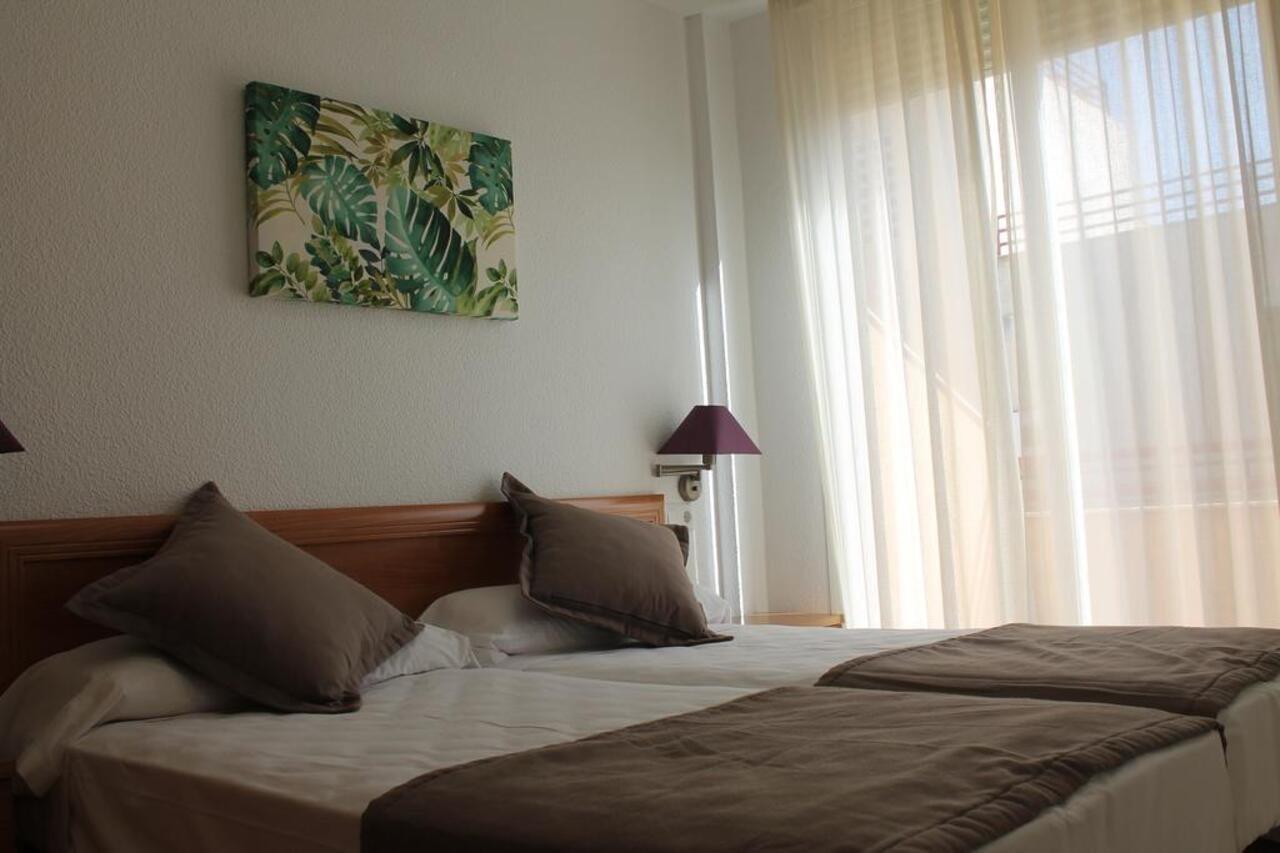 Apartamentos Turisticos Canos De Meca Los Canos De Meca Bagian luar foto
