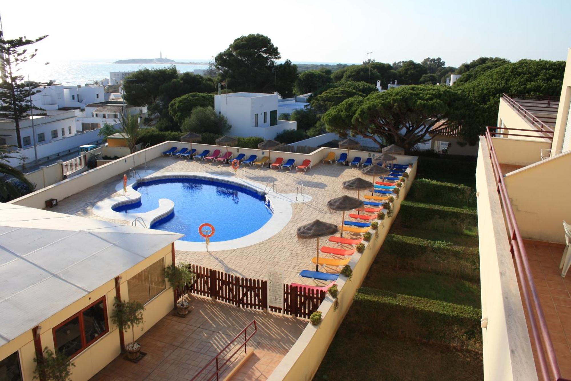Apartamentos Turisticos Canos De Meca Los Canos De Meca Bagian luar foto