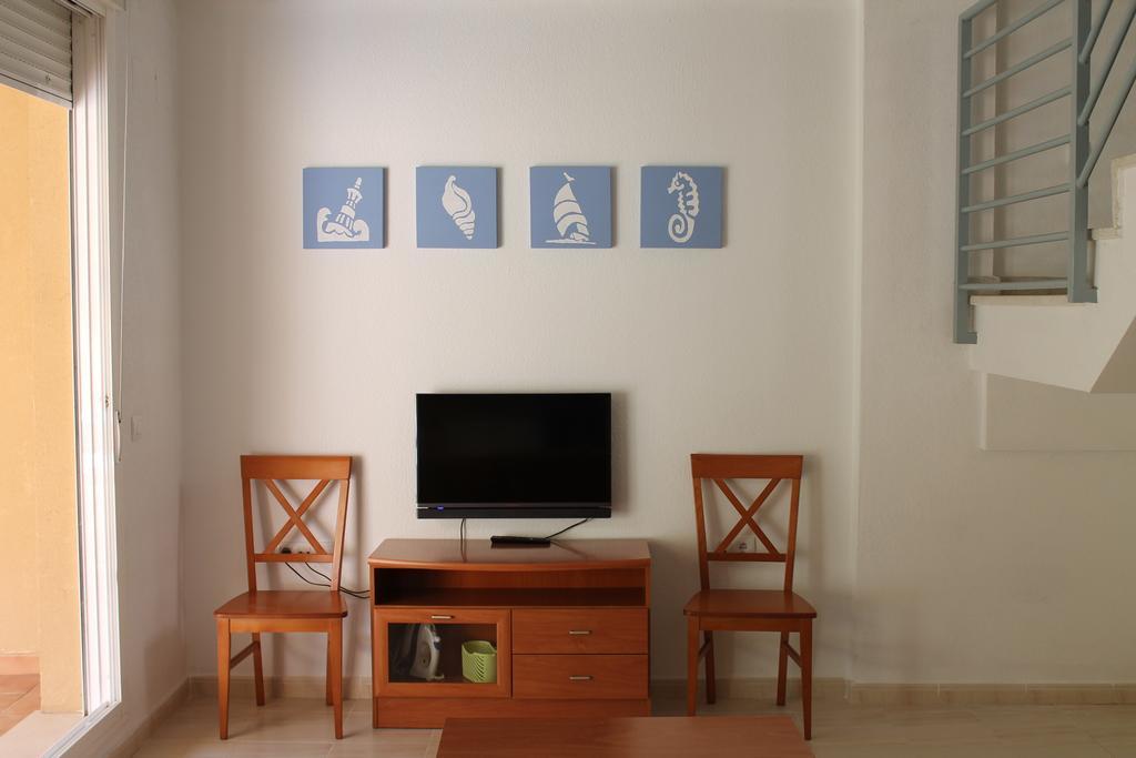 Apartamentos Turisticos Canos De Meca Los Canos De Meca Bagian luar foto