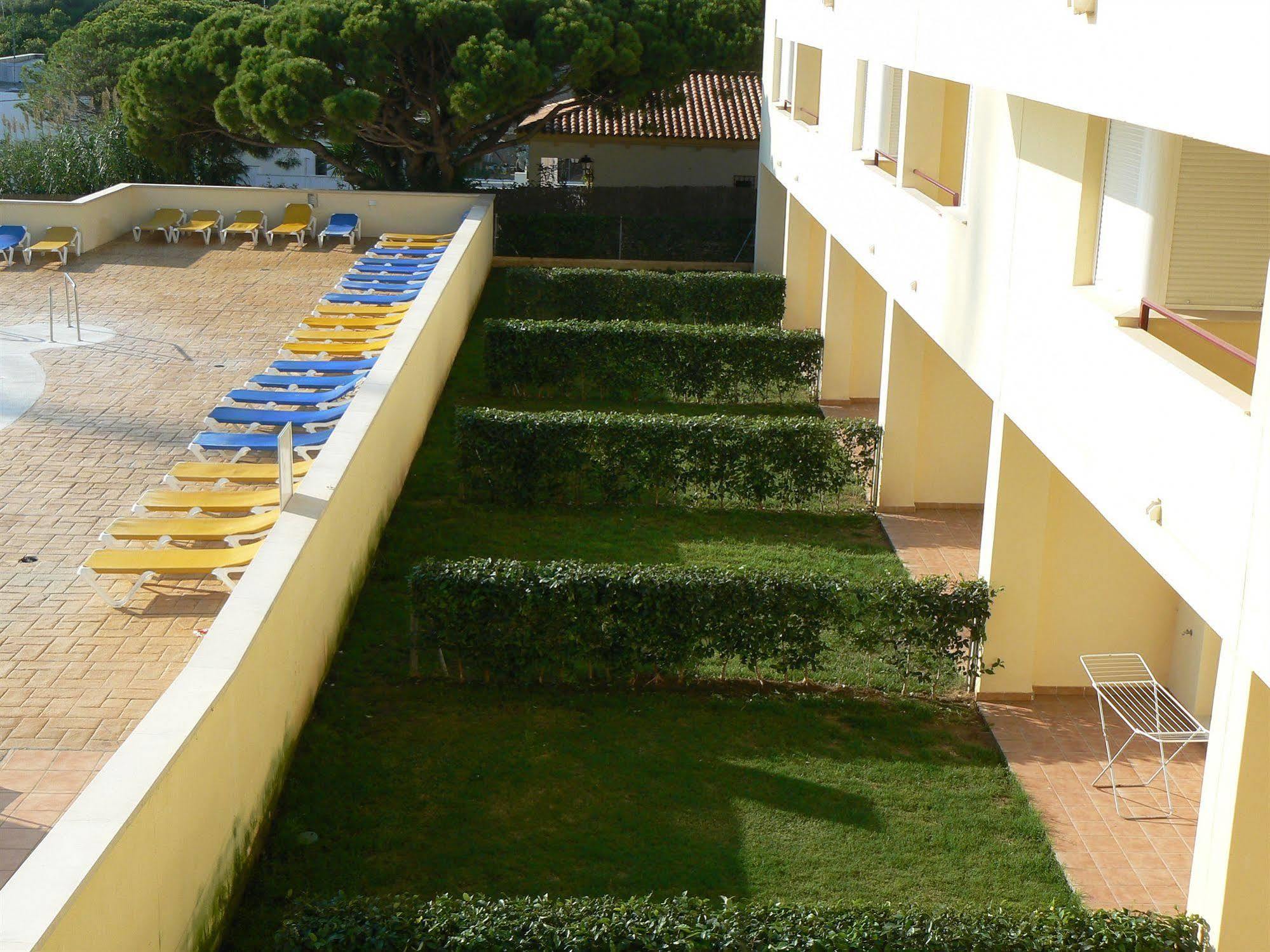 Apartamentos Turisticos Canos De Meca Los Canos De Meca Bagian luar foto